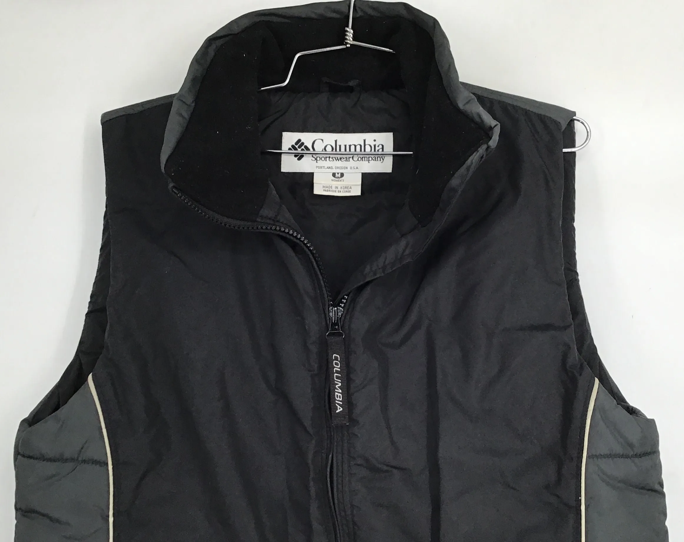 Columbia Women's Black Puffer Vest - Size M
