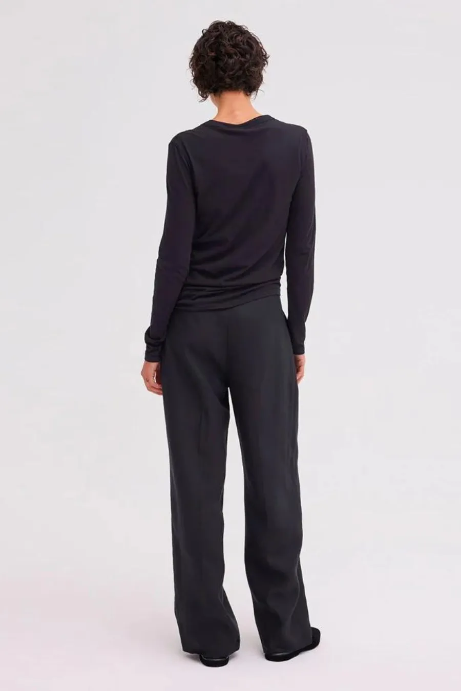 Davies Longsleeve Tee Black