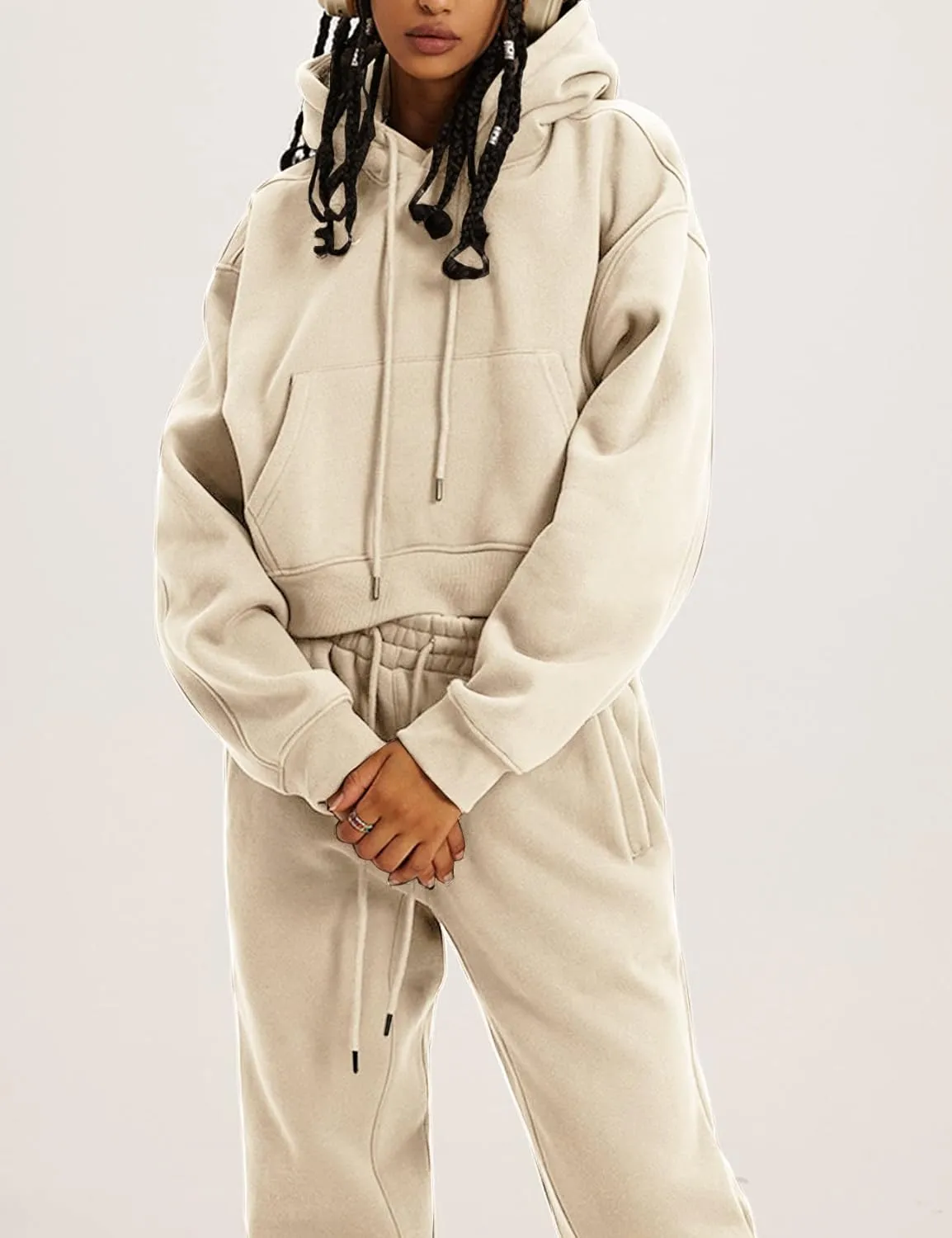 Eisctnd Women Fleece 2 Piece Tracksuits Fall Winter Sweatshirt Jogger Pants Matching Lounge Sets Thick Sweatsuits Pockets