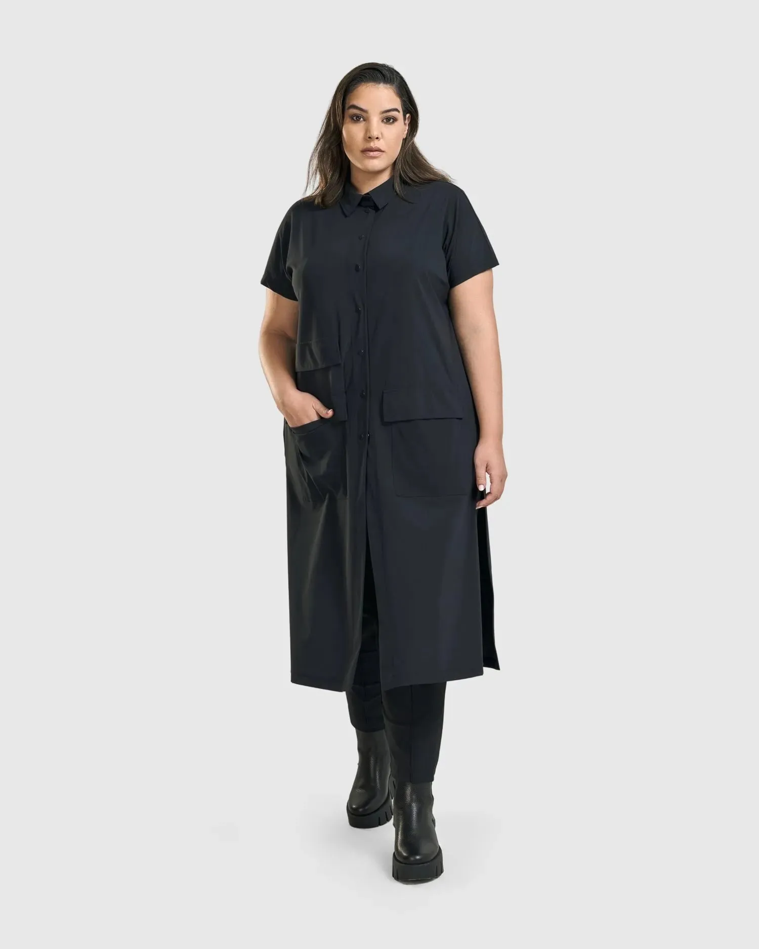 Matrix Short Sleeve Duster, Black