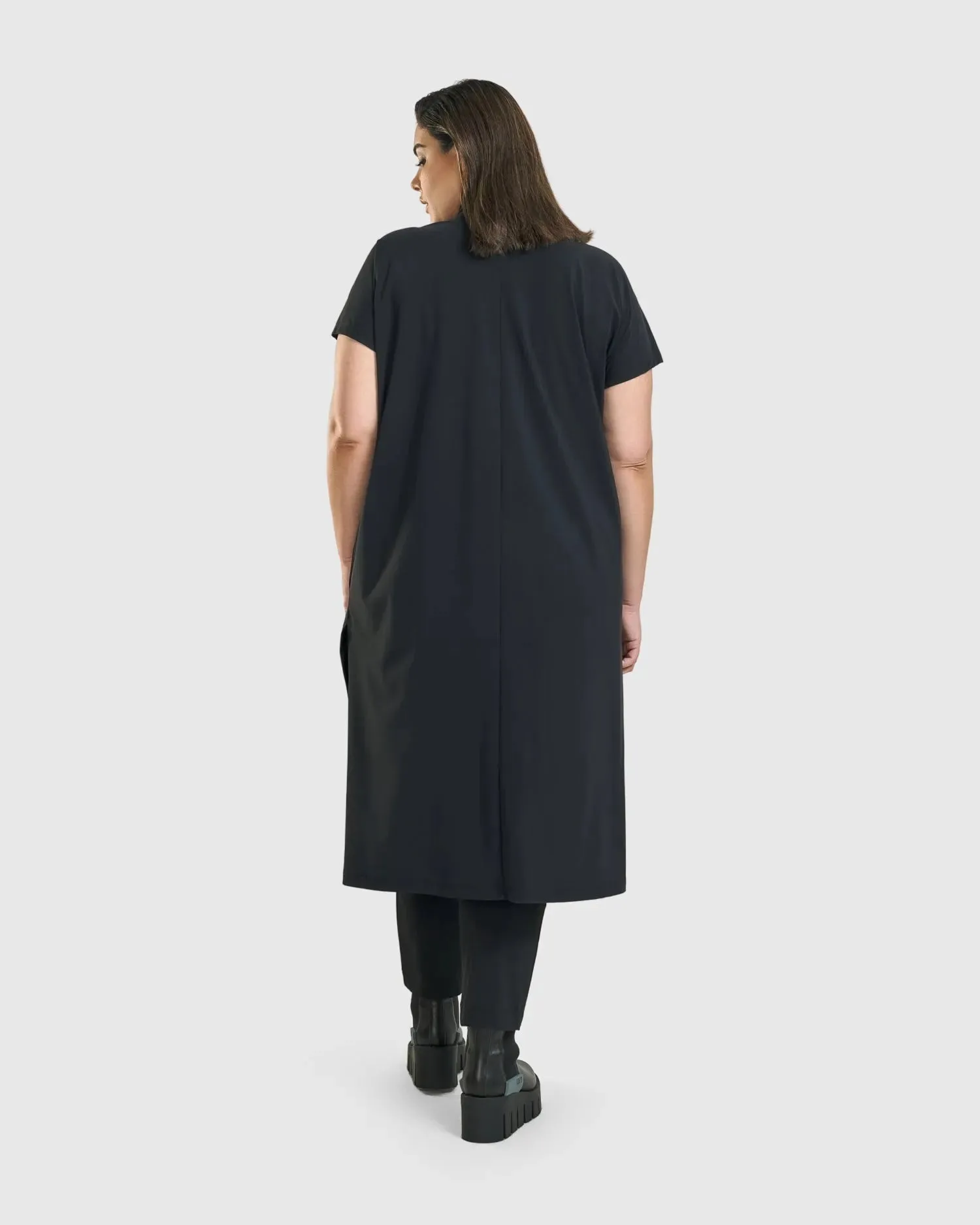 Matrix Short Sleeve Duster, Black