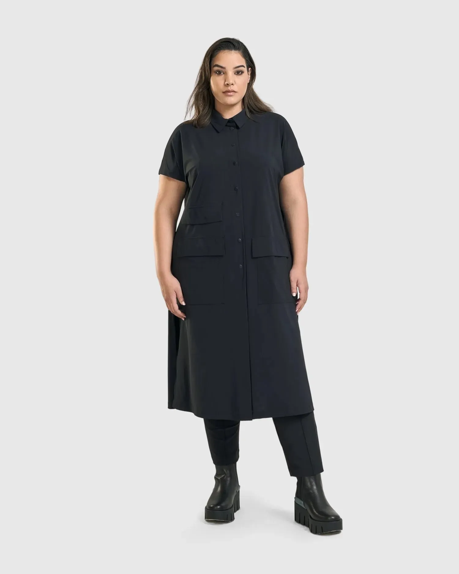Matrix Short Sleeve Duster, Black