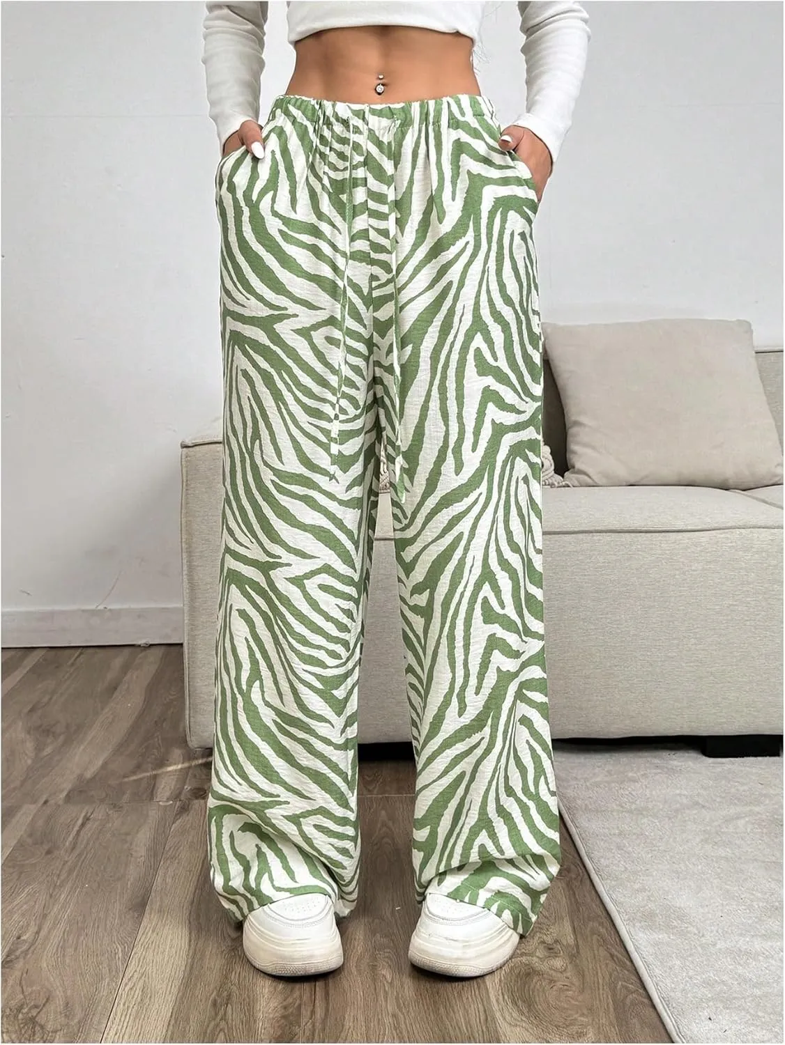 OYOANGLE Women's Zebra Striped Print Long Pants Drawstring Elastic High Waist Wide Leg Casual Trousers with Pockets