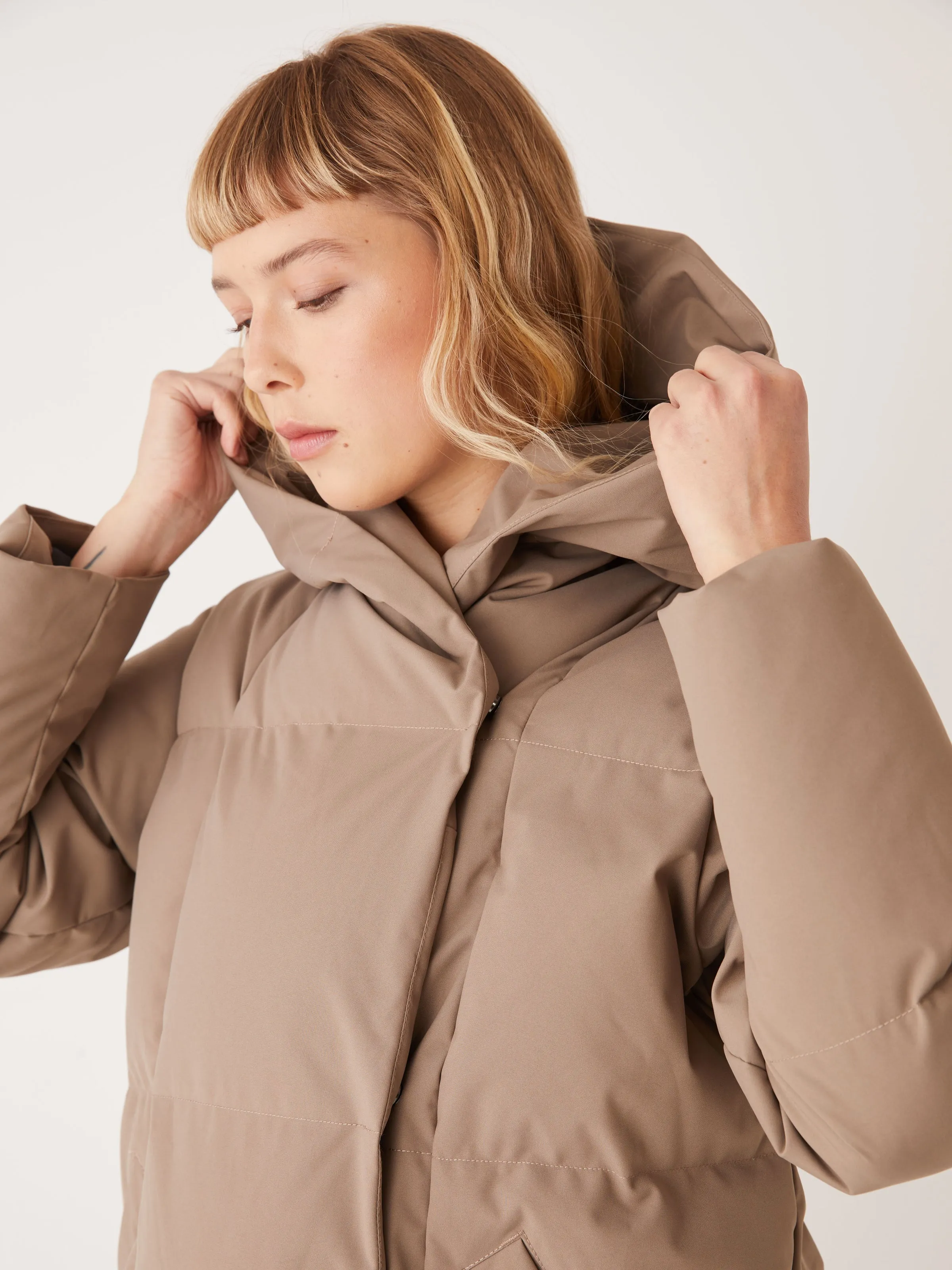 The Hygge Puffer Coat in Walnut