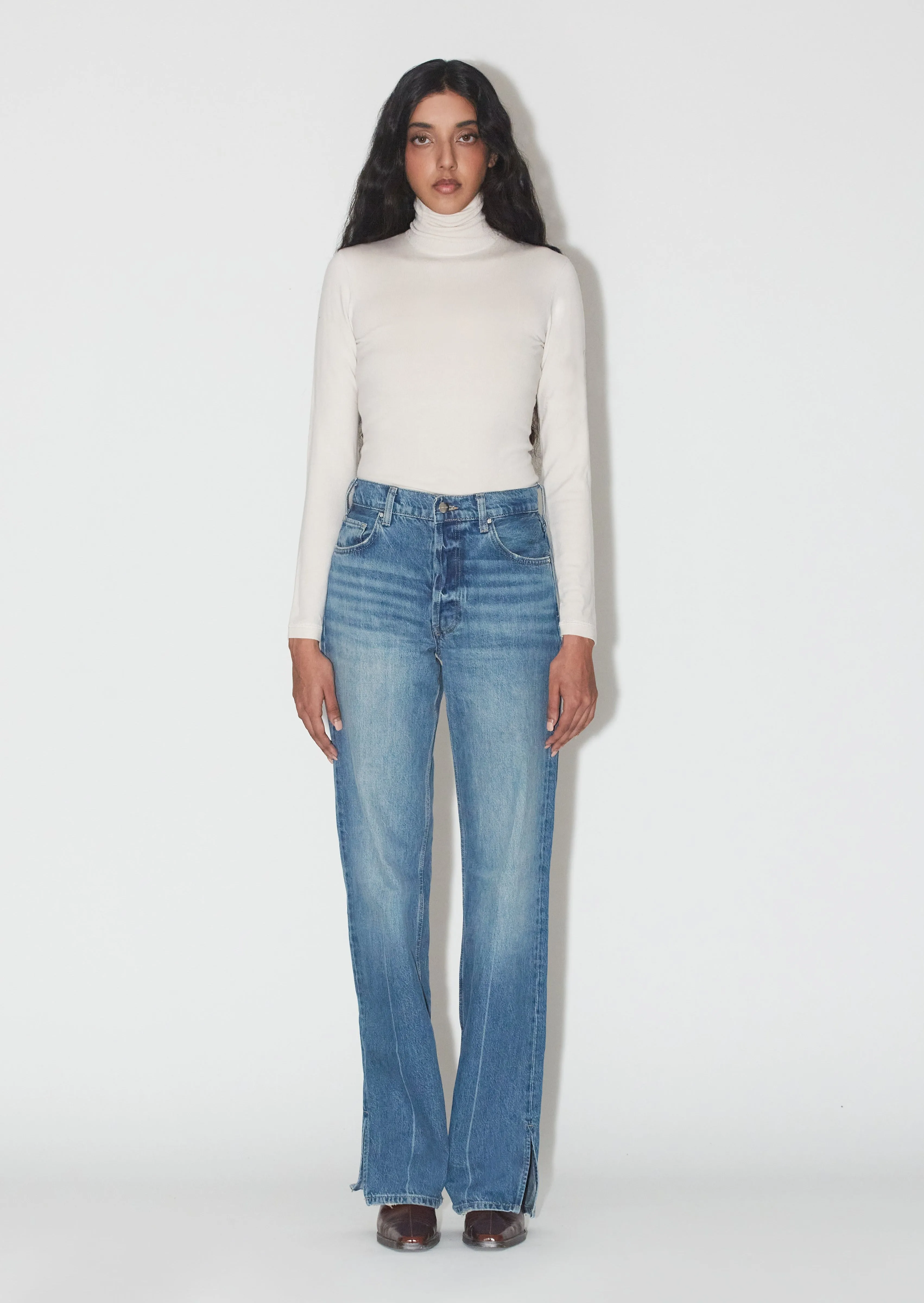 THE MERINO TURTLENECK