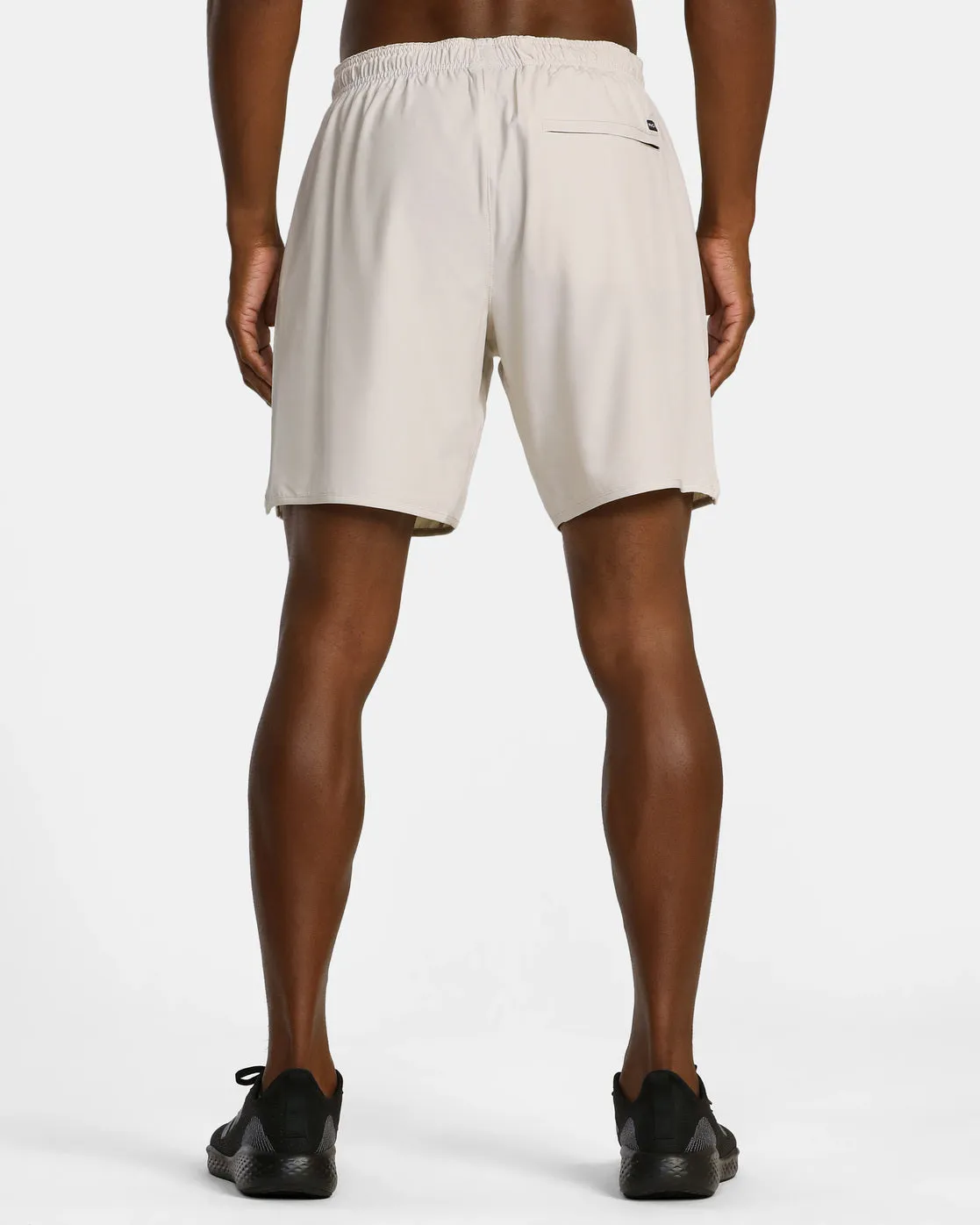Yogger Stretch 17" Athletic Shorts - Oatmeal